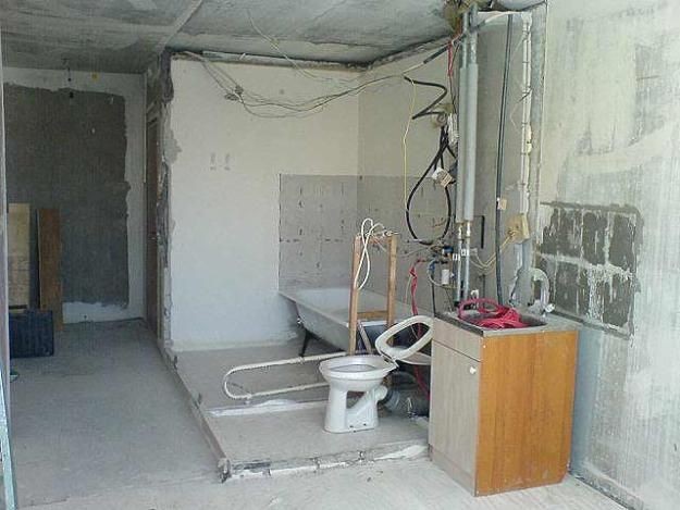 демонтаж сантехкабины