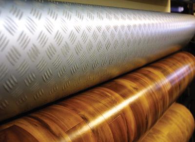 укладка линолеума